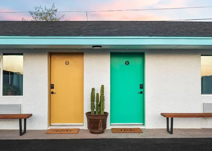 Pulemoku Suite.komo Nui Chandler